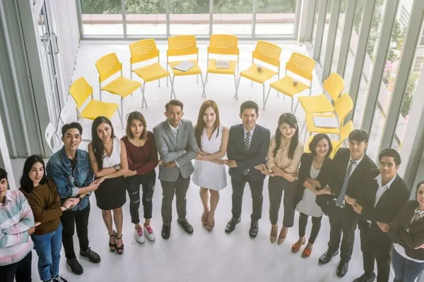 Hình ảnh minh họa về cá cược có trách nhiệm, với các yếu tố an toàn và kiểm soát